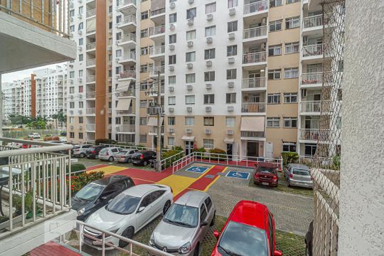 Vista da Área de Serviço de apartamento para alugar com 2 quartos, 48m² em Anil, Rio de Janeiro