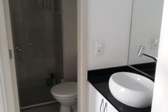 Banheiro de apartamento para alugar com 1 quarto, 46m² em Botafogo, Rio de Janeiro