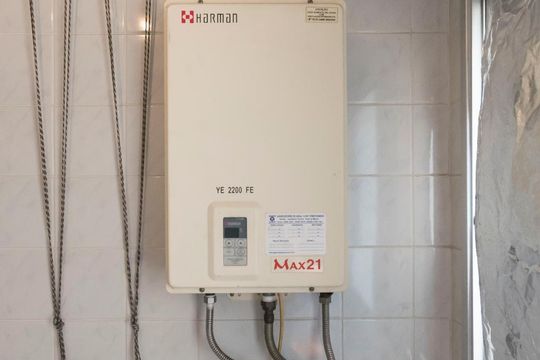 Área de serviço (Aquecedor à gás) de apartamento à venda com 3 quartos, 64m² em Jardim Celeste, São Paulo