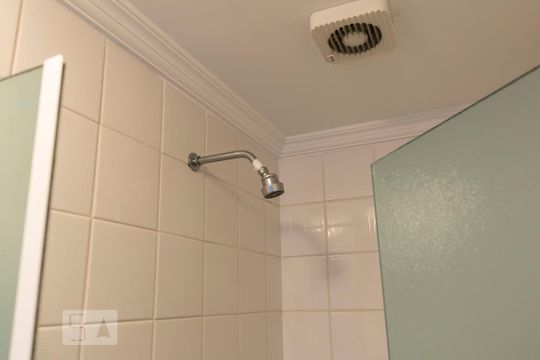Banheiro social (Chuveiro) de apartamento à venda com 3 quartos, 64m² em Jardim Celeste, São Paulo