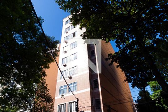 Fachada de apartamento para alugar com 1 quarto, 23m² em Botafogo, Rio de Janeiro