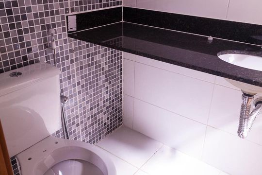Quarto 1 suite de casa de condomínio à venda com 2 quartos, 70m² em Todos Os Santos, Rio de Janeiro