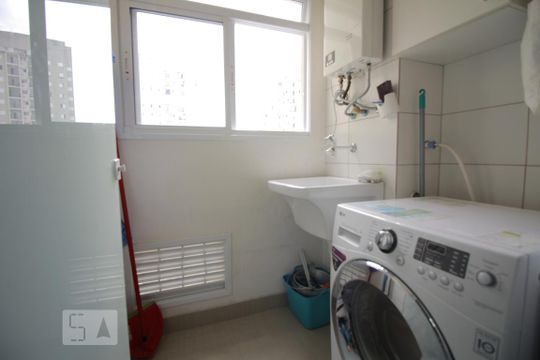 Área de Serviço de apartamento à venda com 2 quartos, 57m² em Umuarama, Osasco