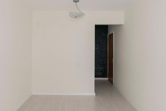 Sala de apartamento para alugar com 3 quartos, 58m² em Vila Pereira Barreto, São Paulo
