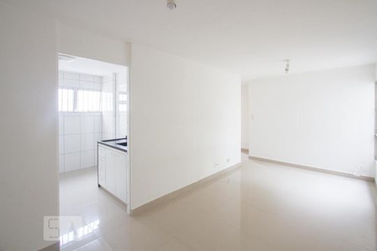 Sala de apartamento para alugar com 2 quartos, 50m² em Jardim Dom Bosco, São Paulo