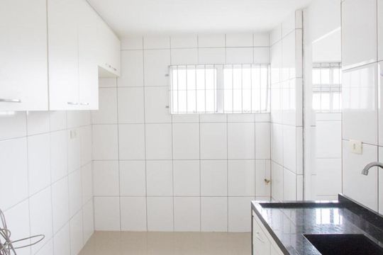 Cozinha de apartamento para alugar com 2 quartos, 50m² em Jardim Dom Bosco, São Paulo