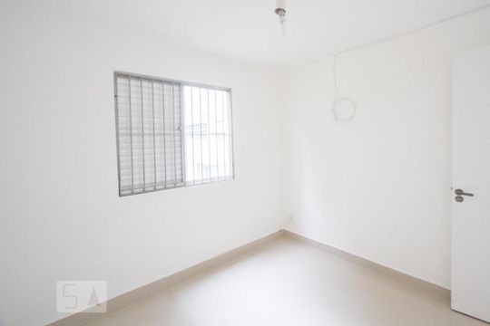 Quarto 1 de apartamento para alugar com 2 quartos, 50m² em Jardim Dom Bosco, São Paulo