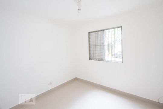 Quarto 1 de apartamento para alugar com 2 quartos, 50m² em Jardim Dom Bosco, São Paulo