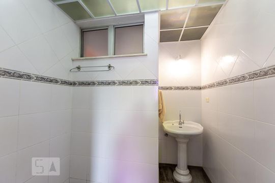 Banheiro da Suíte de apartamento para alugar com 3 quartos, 223m² em Icaraí, Niterói