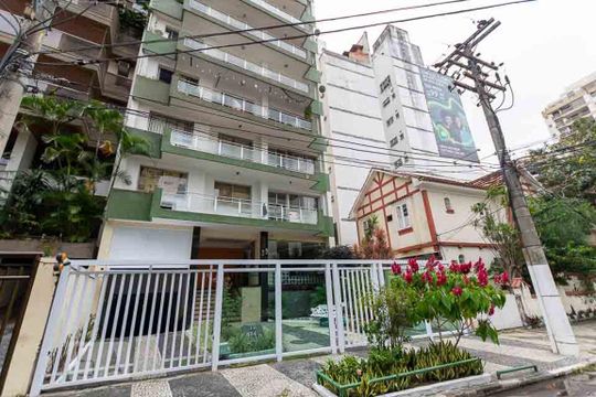 Frente de apartamento para alugar com 3 quartos, 223m² em Icaraí, Niterói