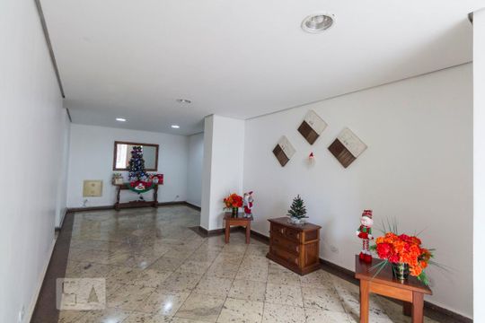 Hall social de apartamento para alugar com 2 quartos, 69m² em Jardim Oriental, São Paulo
