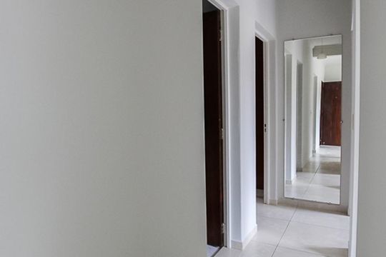 Corredor de apartamento à venda com 3 quartos, 76m² em Jardim Chapadão, Campinas