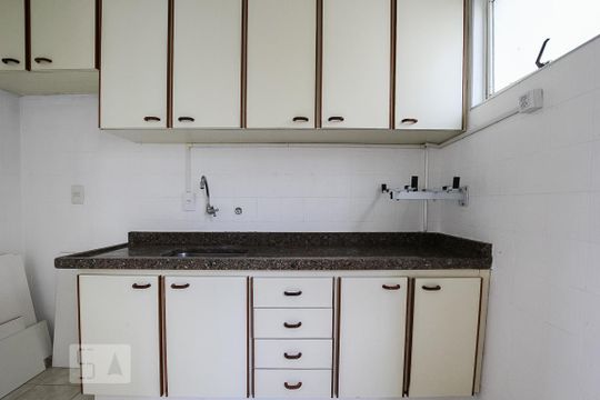Cozinha de apartamento à venda com 3 quartos, 76m² em Jardim Chapadão, Campinas