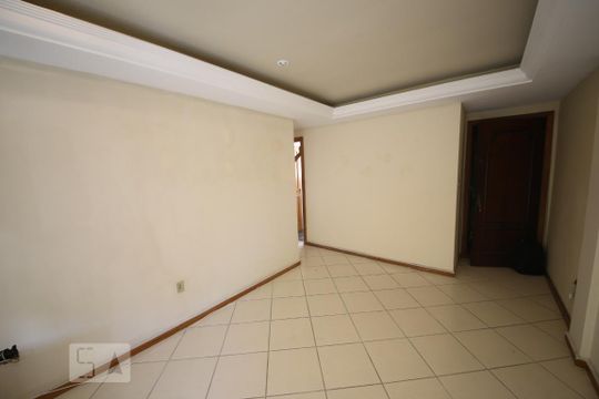 Apartamento à venda com 2 quartos, 90m² em Centro, Niterói