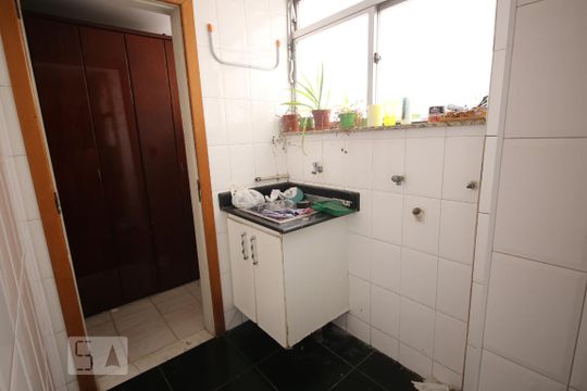 Área de Serviço de apartamento à venda com 2 quartos, 90m² em Centro, Niterói