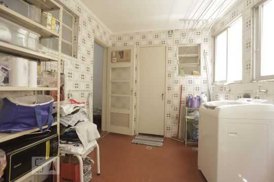 Area de Serviços de apartamento à venda com 4 quartos, 110m² em República, São Paulo