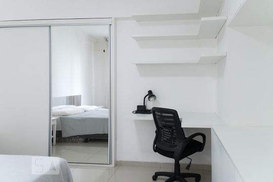 Quarto de apartamento à venda com 1 quarto, 45m² em Vila Buarque, São Paulo