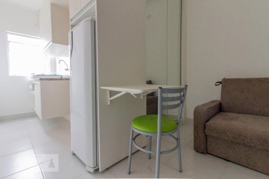 Quarto de kitnet/studio à venda com 1 quarto, 20m² em Vila Marieta, São Paulo