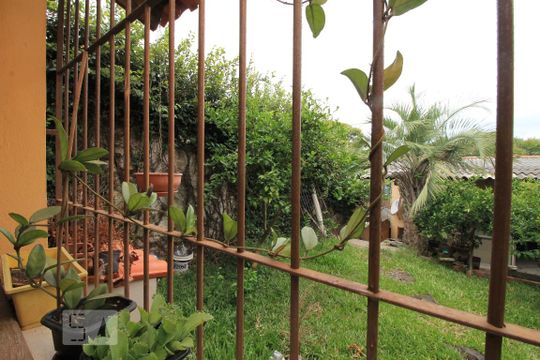 Vista Cozinha de casa de condomínio à venda com 6 quartos, 250m² em Bom Jesus, Porto Alegre