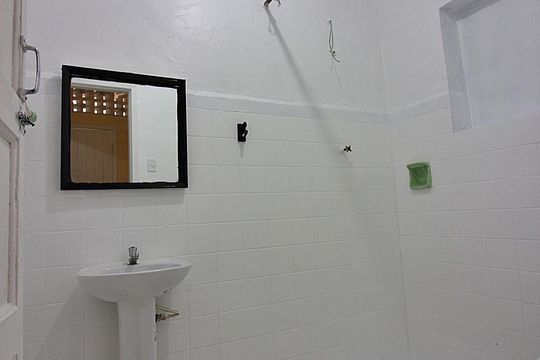 Banheiro de casa para alugar com 1 quarto, 82m² em Centro, Diadema