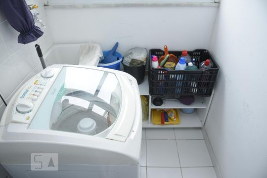 Apartamento para alugar com 2 quartos, 75m² em Curicica, Rio de Janeiro