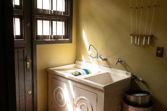 Lavanderia de casa à venda com 5 quartos, 442m² em Morro do Espelho, São Leopoldo
