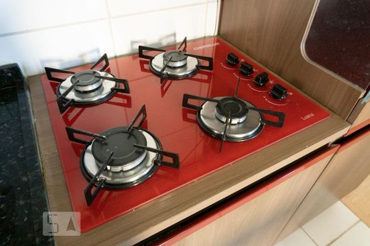 Fogão de apartamento para alugar com 2 quartos, 48m² em Duque de Caxias, São Leopoldo