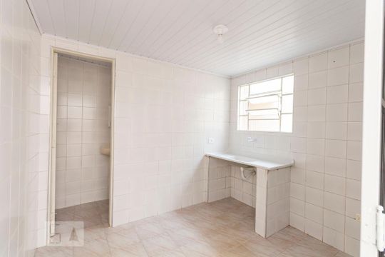 Cozinha de casa à venda com 1 quarto, 30m² em Chácara Inglesa, São Paulo