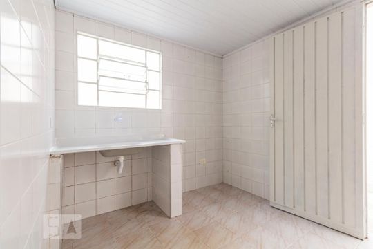 Cozinha de casa à venda com 1 quarto, 30m² em Chácara Inglesa, São Paulo