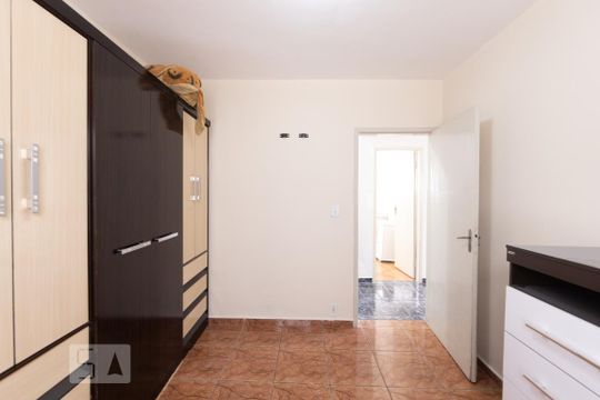 Quarto 1 de casa à venda com 3 quartos, 276m² em Parque Tomas Saraiva, São Paulo