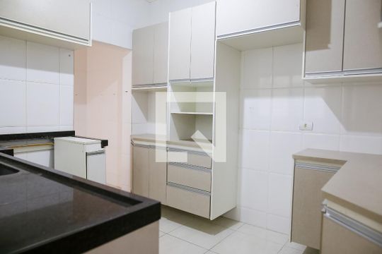 Cozinha de apartamento à venda com 2 quartos, 70m² em Parque Oratório, Santo André