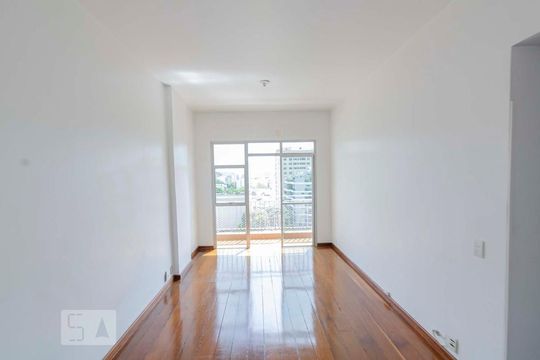 Sala de apartamento à venda com 2 quartos, 70m² em Grajaú, Rio de Janeiro