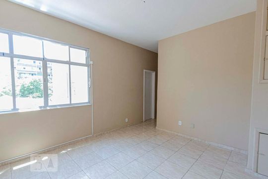 Sala de apartamento à venda com 2 quartos, 70m² em Andaraí, Rio de Janeiro
