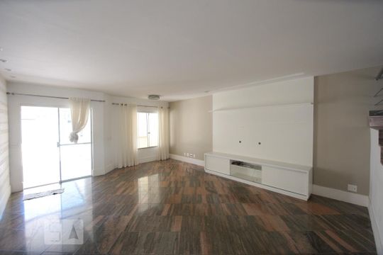 Casa de Condomínio à venda com 5 quartos, 235m² em Barra da Tijuca, Rio de Janeiro