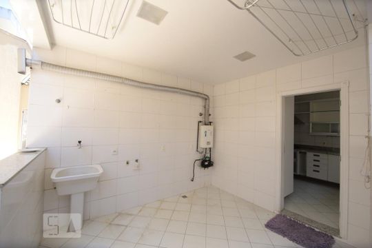 Casa de Condomínio à venda com 5 quartos, 235m² em Barra da Tijuca, Rio de Janeiro