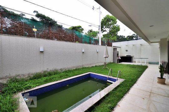 Área Externa de casa de condomínio à venda com 3 quartos, 165m² em Vargem Pequena, Rio de Janeiro