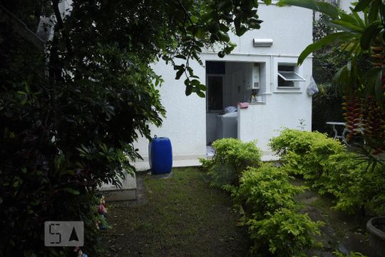 Casa de Condomínio para alugar com 4 quartos, 187m² em Pechincha, Rio de Janeiro