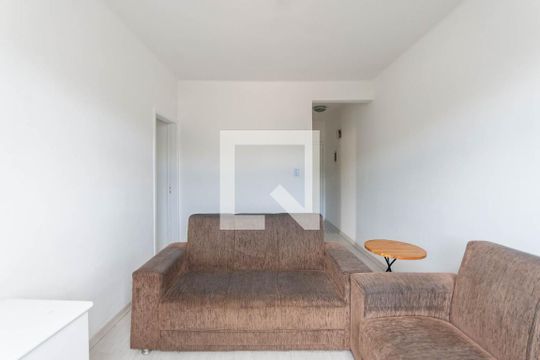Sala de apartamento para alugar com 3 quartos, 80m² em São Francisco Xavier, Rio de Janeiro