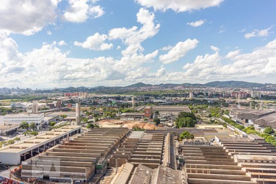 Vista  de apartamento à venda com 3 quartos, 74m² em Centro, Osasco