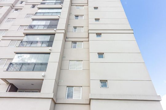 Fachada  de apartamento à venda com 3 quartos, 74m² em Centro, Osasco