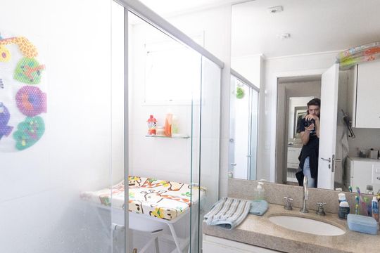 Banheiro da Suite 2 de apartamento para alugar com 4 quartos, 164m² em Tatuapé, São Paulo