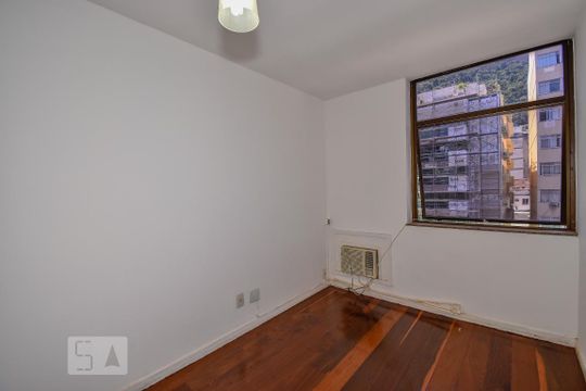 Quarto 1 de apartamento para alugar com 1 quarto, 65m² em Jardim Botânico, Rio de Janeiro
