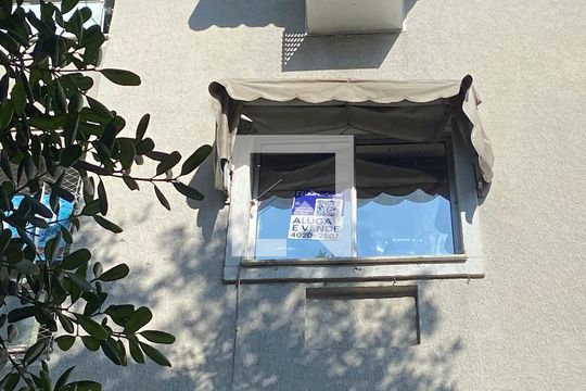 Plaquinha de apartamento à venda com 2 quartos, 60m² em Taquara, Rio de Janeiro