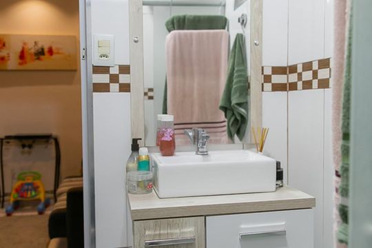 Banheiro de apartamento à venda com 1 quarto, 40m² em Vila Guarani (z Sul), São Paulo