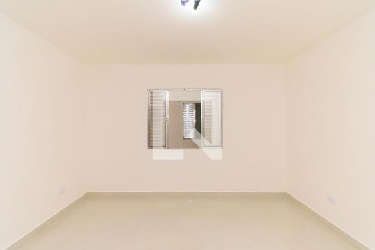 Quarto 2 de casa para alugar com 2 quartos, 120m² em Jardim Adutora, São Paulo