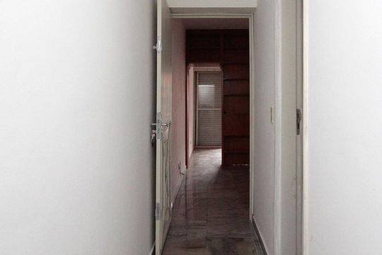 Corredor de apartamento para alugar com 1 quarto, 50m² em Bela Vista, São Paulo