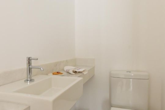 Lavabo de apartamento à venda com 3 quartos, 100m² em Pinheiros, São Paulo