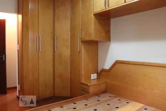 Quarto 2 de apartamento para alugar com 2 quartos, 70m² em Planalto, São Bernardo do Campo