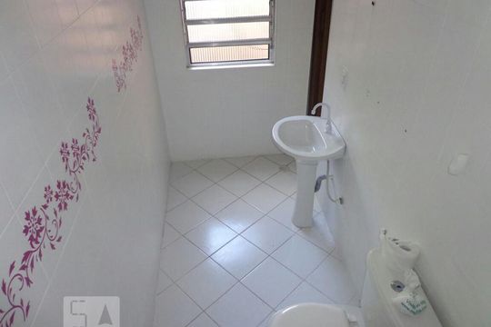Casa à venda com 4 quartos, 170m² em Vila Costa Melo, São Paulo