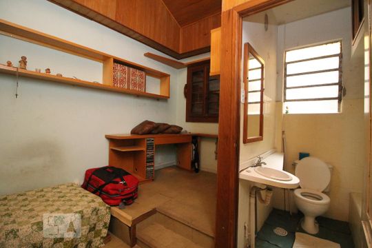 Dormitorio 3 - suite  de casa para alugar com 4 quartos, 170m² em Moinhos de Vento, Porto Alegre